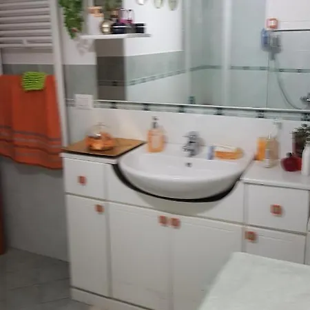 Stanza Confortevole Guest house *
